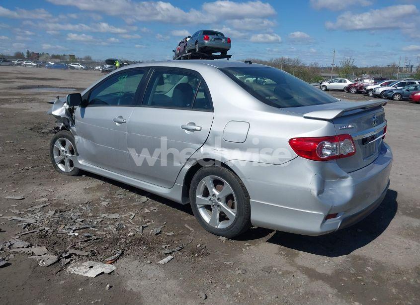 Photo 3 of 2012 Toyota Corolla S (VIN 2T1BU4EE5CC897366)