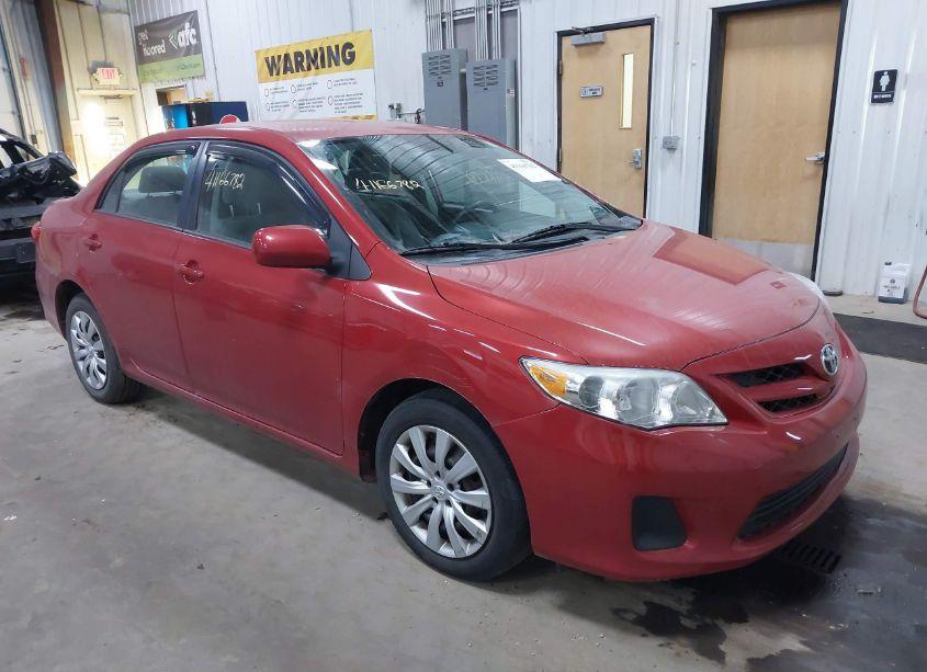 2012 Toyota Corolla LE (VIN 2T1BU4EE5CC900007) main photo
