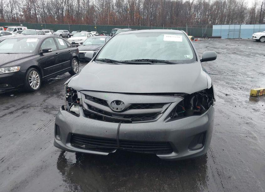Photo 12 of 2012 Toyota Corolla LE (VIN 2T1BU4EE5CC913565)