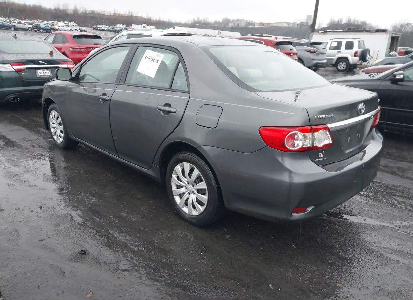 Photo 3 of 2012 Toyota Corolla LE (VIN 2T1BU4EE5CC913565)