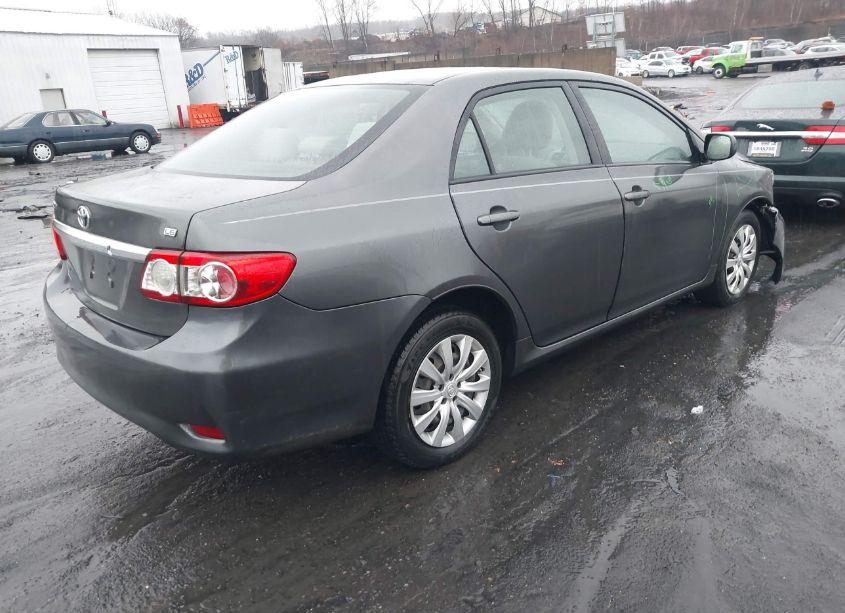 Photo 4 of 2012 Toyota Corolla LE (VIN 2T1BU4EE5CC913565)