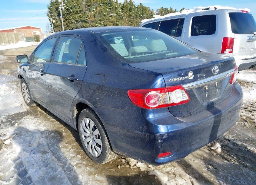 Photo 3 of 2013 Toyota Corolla LE (VIN 2T1BU4EE5DC063289)