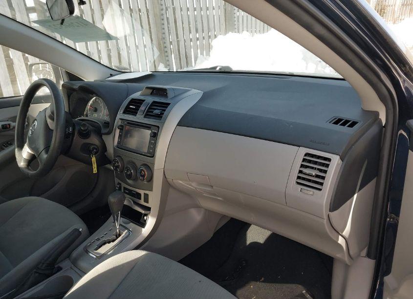 Photo 5 of 2013 Toyota Corolla LE (VIN 2T1BU4EE5DC063289)