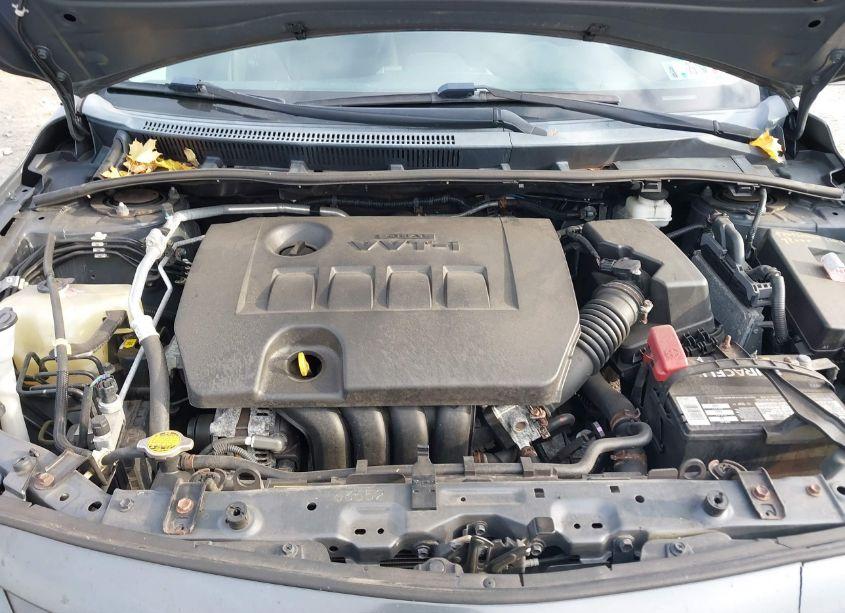 Photo 10 of 2013 Toyota Corolla S (VIN 2T1BU4EE5DC110126)