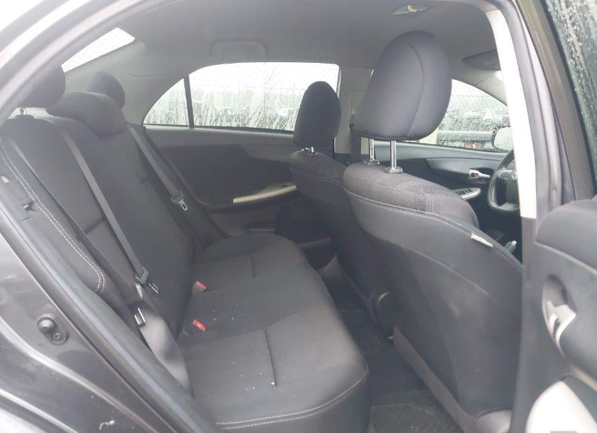 Photo 8 of 2013 Toyota Corolla S (VIN 2T1BU4EE5DC111275)