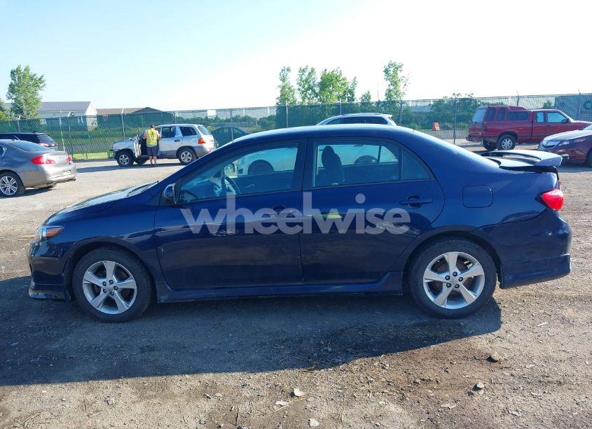 Photo 14 of 2013 Toyota Corolla S (VIN 2T1BU4EE5DC115228)