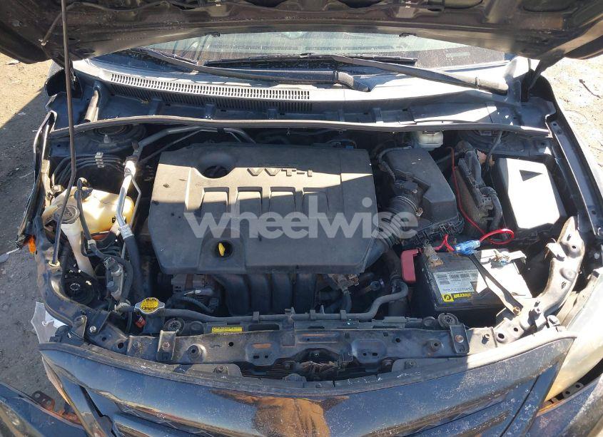 Photo 10 of 2013 Toyota Corolla S (VIN 2T1BU4EE5DC943523)