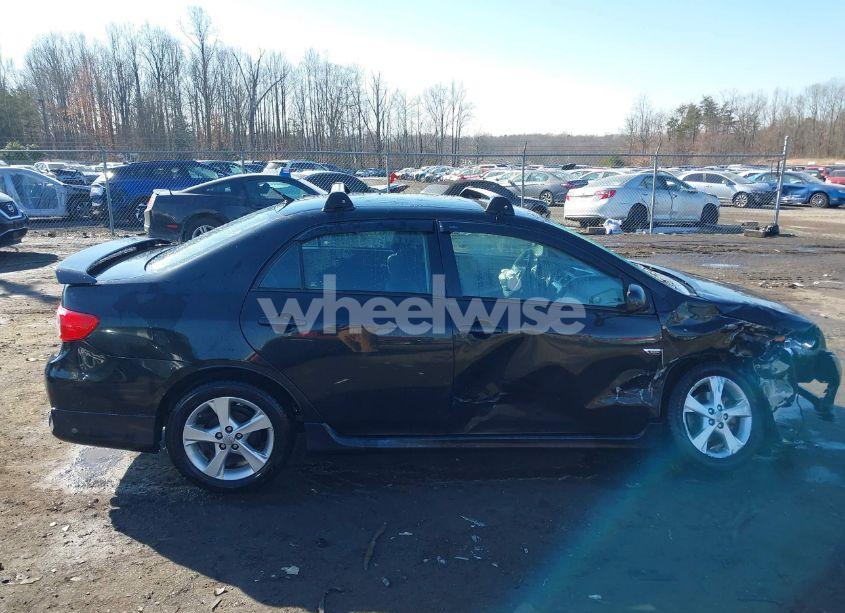Photo 13 of 2013 Toyota Corolla S (VIN 2T1BU4EE5DC943523)