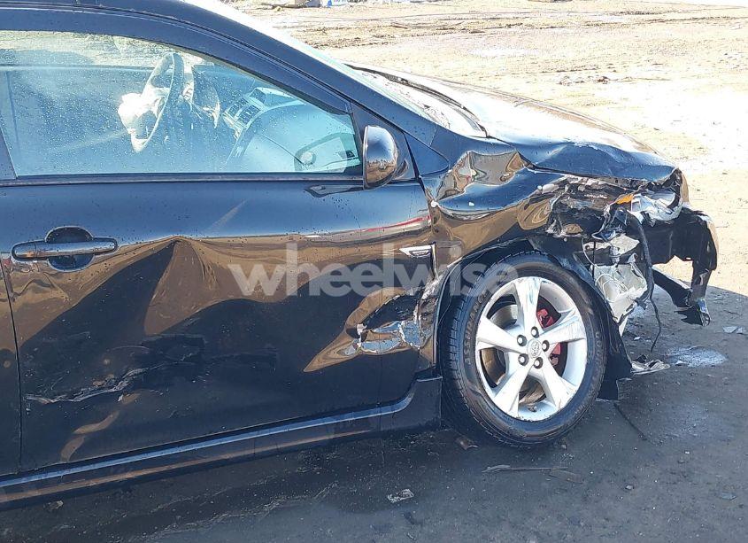 Photo 17 of 2013 Toyota Corolla S (VIN 2T1BU4EE5DC943523)