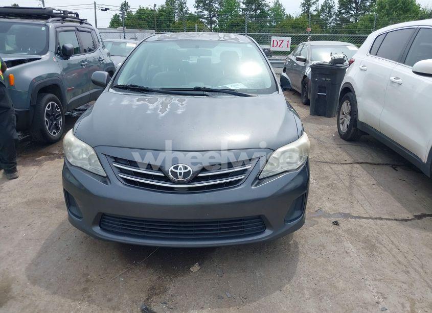 Photo 12 of 2013 Toyota Corolla LE (VIN 2T1BU4EE5DC957261)