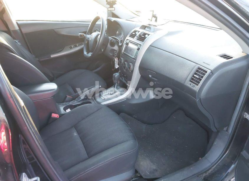 Photo 5 of 2013 Toyota Corolla S (VIN 2T1BU4EE5DC959494)