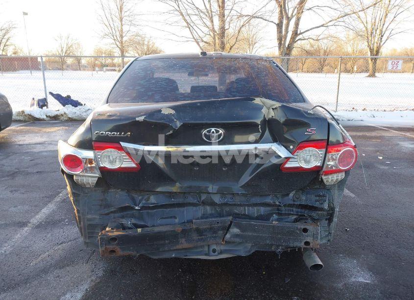 Photo 6 of 2013 Toyota Corolla S (VIN 2T1BU4EE5DC959494)