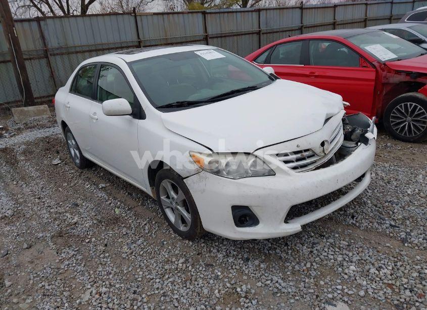 2013 Toyota Corolla LE (VIN 2T1BU4EE5DC959835) main photo