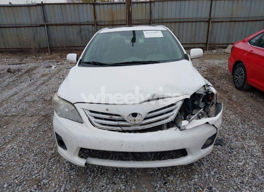 Photo 12 of 2013 Toyota Corolla LE (VIN 2T1BU4EE5DC959835)