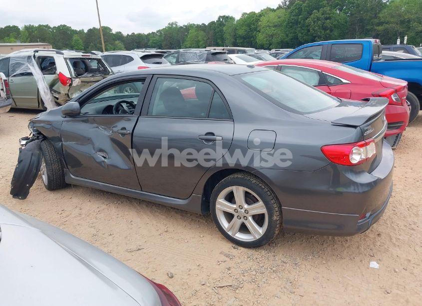 Photo 14 of 2013 Toyota Corolla S (VIN 2T1BU4EE5DC987182)