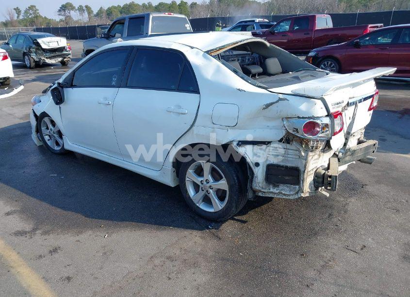 Photo 3 of 2013 Toyota Corolla S (VIN 2T1BU4EE5DC993970)