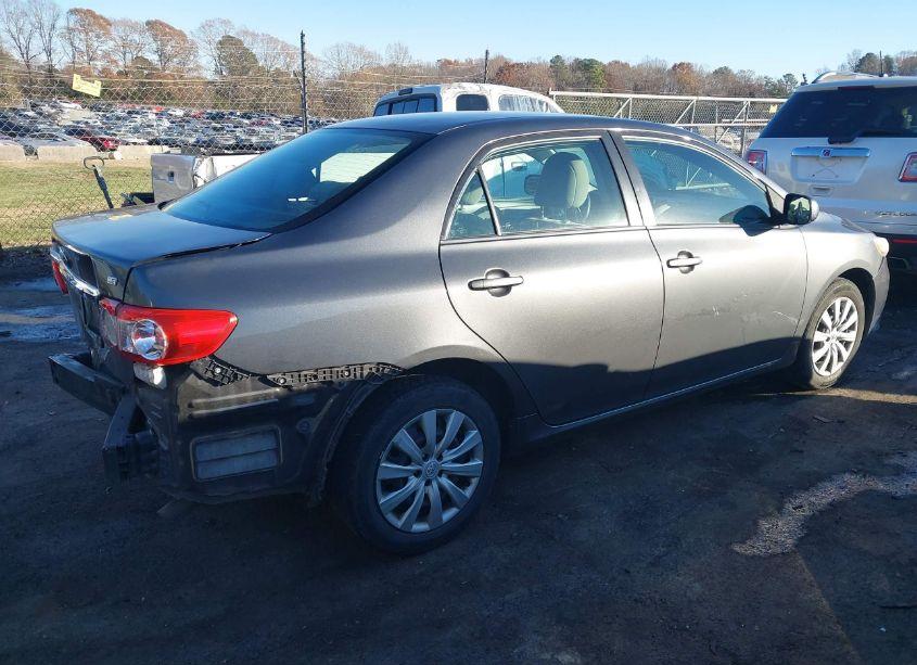 Photo 4 of 2013 Toyota Corolla LE (VIN 2T1BU4EE5DC994259)
