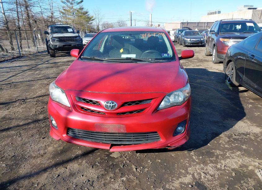 Photo 12 of 2013 Toyota Corolla S (VIN 2T1BU4EE5DC998215)