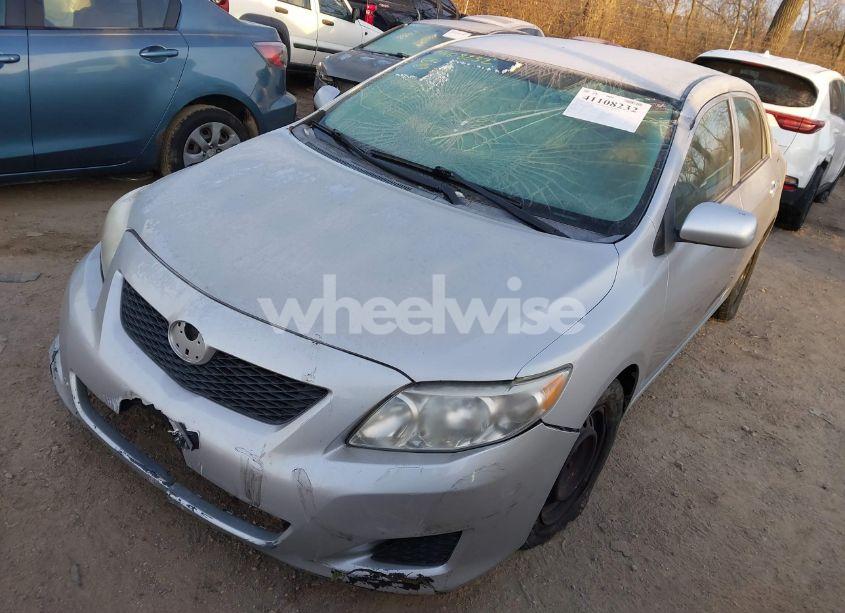 Photo 2 of 2010 Toyota Corolla LE (VIN 2T1BU4EE6AC196638)