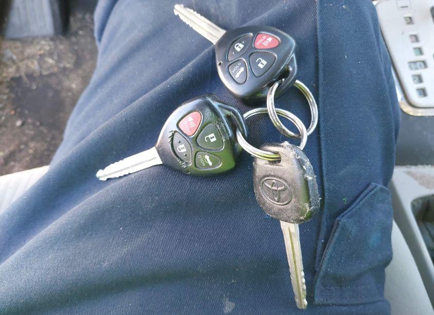 Photo 11 of 2010 Toyota Corolla LE (VIN 2T1BU4EE6AC269720)