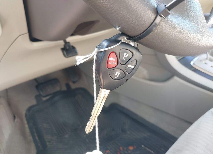 Photo 11 of 2010 Toyota Corolla LE (VIN 2T1BU4EE6AC270270)