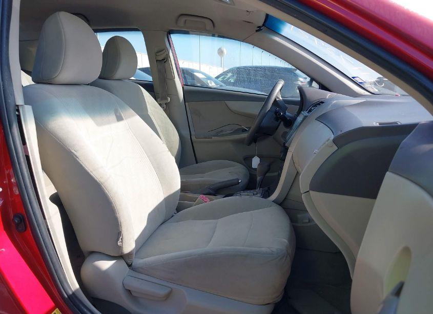 Photo 5 of 2010 Toyota Corolla LE (VIN 2T1BU4EE6AC270270)