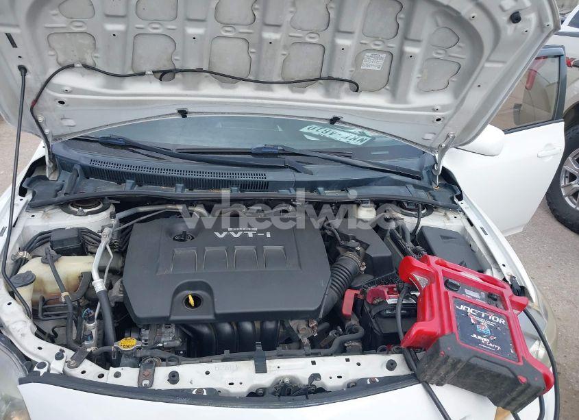 Photo 10 of 2010 Toyota Corolla S (VIN 2T1BU4EE6AC283102)