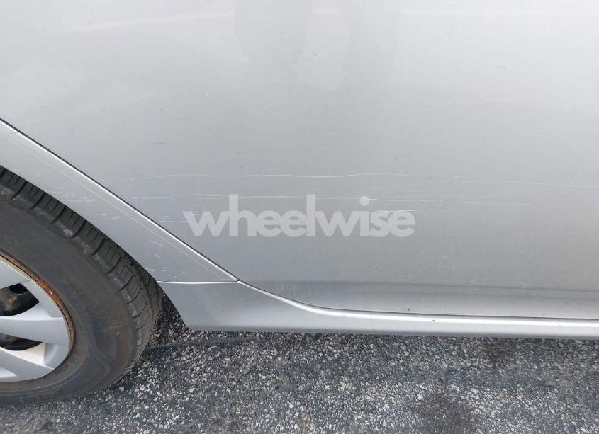 Photo 13 of 2010 Toyota Corolla LE (VIN 2T1BU4EE6AC296299)