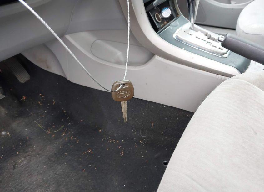 Photo 11 of 2010 Toyota Corolla LE (VIN 2T1BU4EE6AC312422)