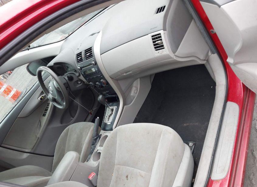 Photo 5 of 2010 Toyota Corolla LE (VIN 2T1BU4EE6AC312422)