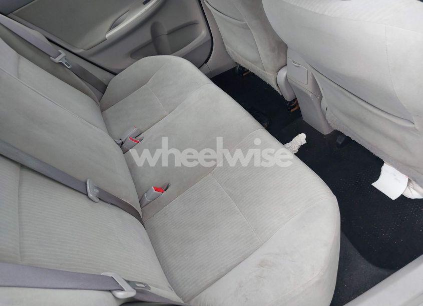 Photo 8 of 2010 Toyota Corolla LE (VIN 2T1BU4EE6AC314896)