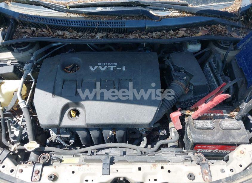 Photo 10 of 2010 Toyota Corolla LE (VIN 2T1BU4EE6AC404887)