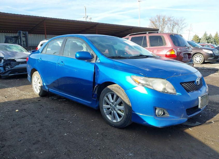 2010 Toyota Corolla S (VIN 2T1BU4EE6AC427778) main photo