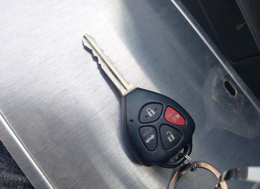 Photo 11 of 2010 Toyota Corolla S (VIN 2T1BU4EE6AC443513)