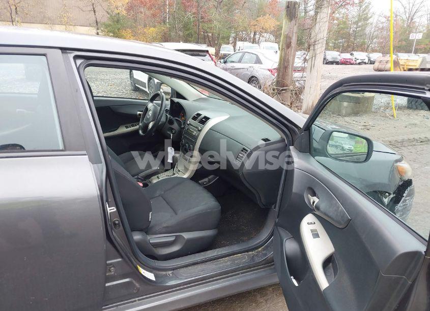 Photo 5 of 2010 Toyota Corolla S (VIN 2T1BU4EE6AC445441)