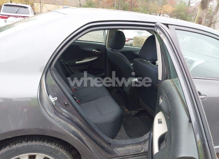 Photo 8 of 2010 Toyota Corolla S (VIN 2T1BU4EE6AC445441)