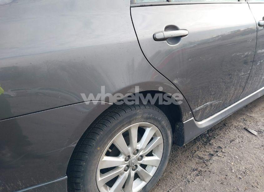 Photo 14 of 2010 Toyota Corolla S (VIN 2T1BU4EE6AC466886)