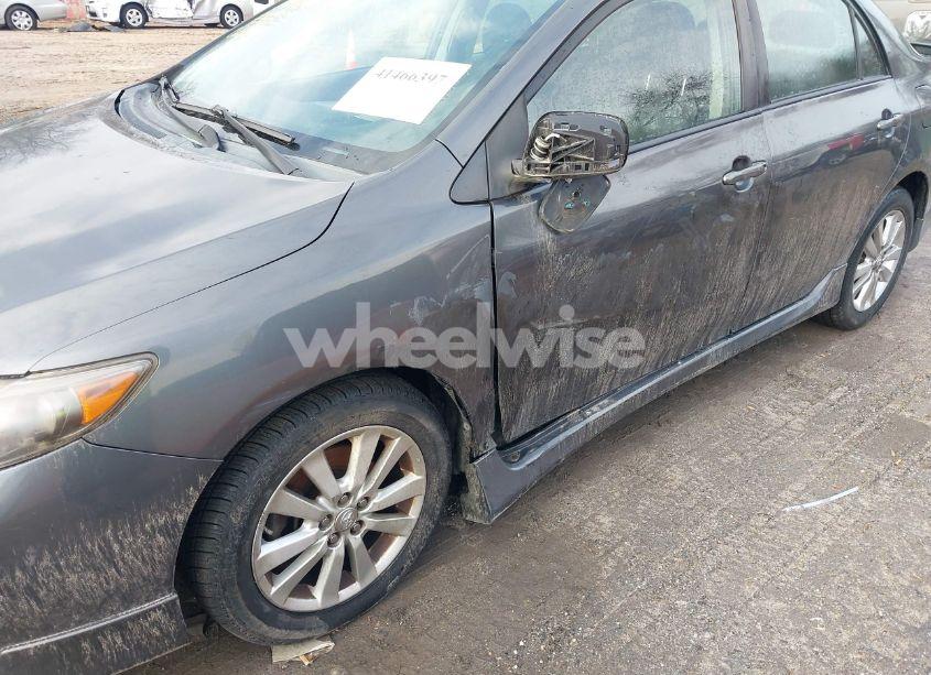 Photo 16 of 2010 Toyota Corolla S (VIN 2T1BU4EE6AC466886)