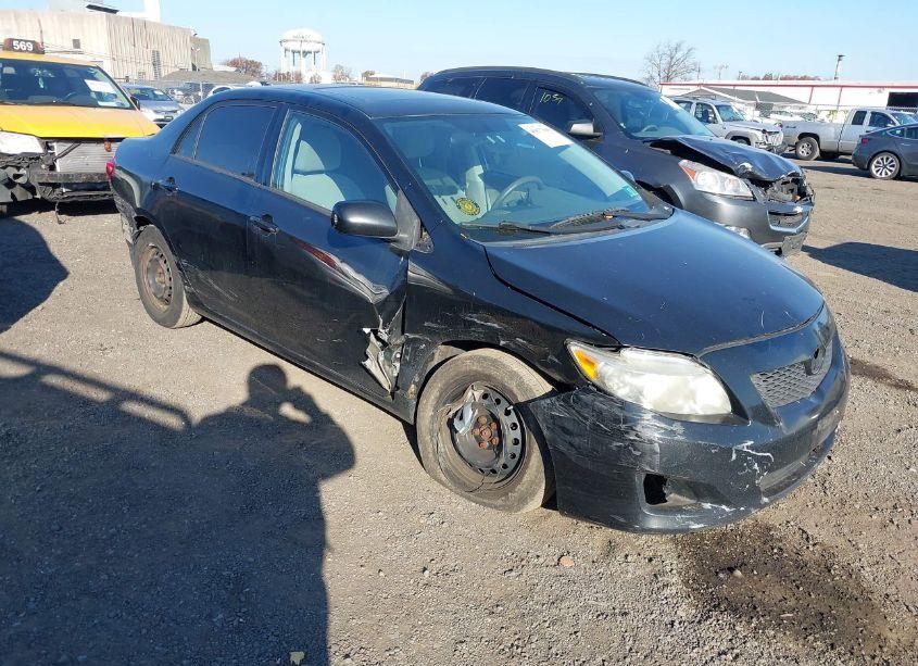 2010 Toyota Corolla LE (VIN 2T1BU4EE6AC495773) main photo