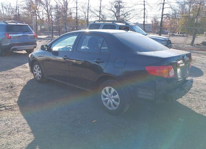 Photo 3 of 2010 Toyota Corolla LE (VIN 2T1BU4EE6AC495773)
