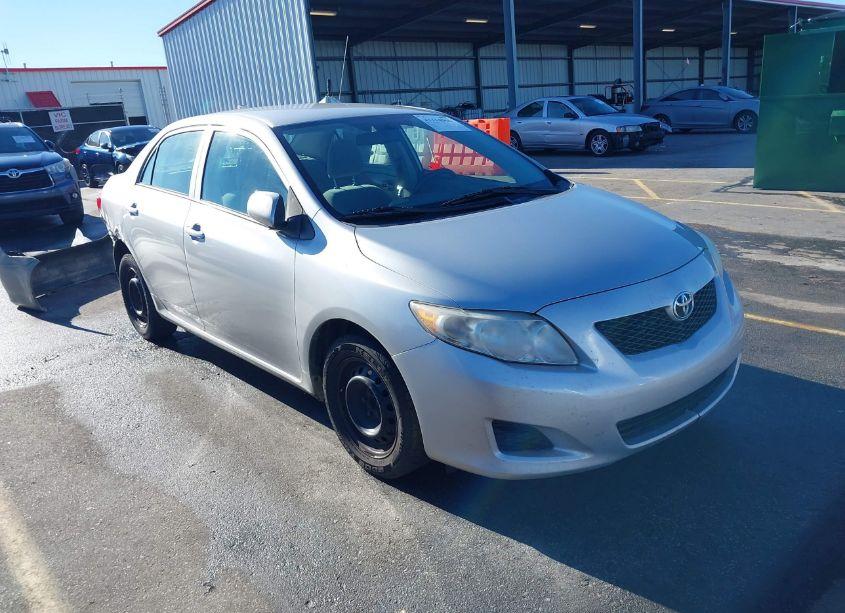 2010 Toyota Corolla LE (VIN 2T1BU4EE6AC499595) main photo