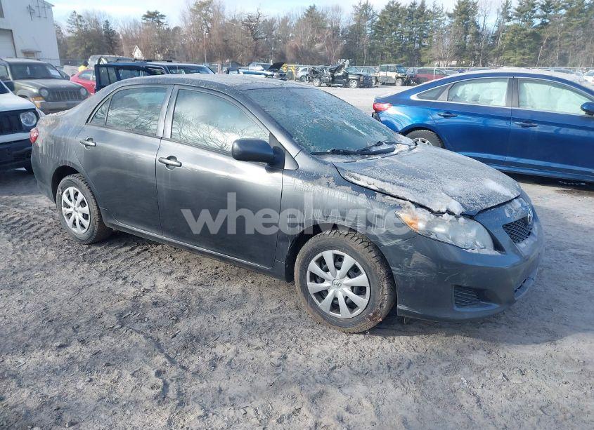 2010 Toyota Corolla LE (VIN 2T1BU4EE6AC525970) main photo