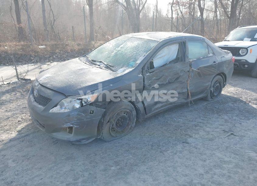 Photo 2 of 2010 Toyota Corolla LE (VIN 2T1BU4EE6AC525970)