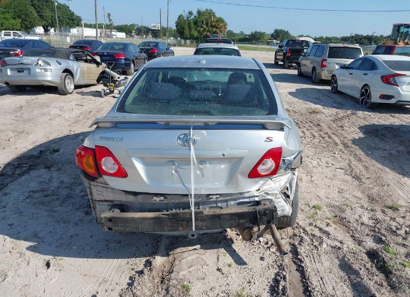 Photo 6 of 2010 Toyota Corolla S (VIN 2T1BU4EE6AC529050)