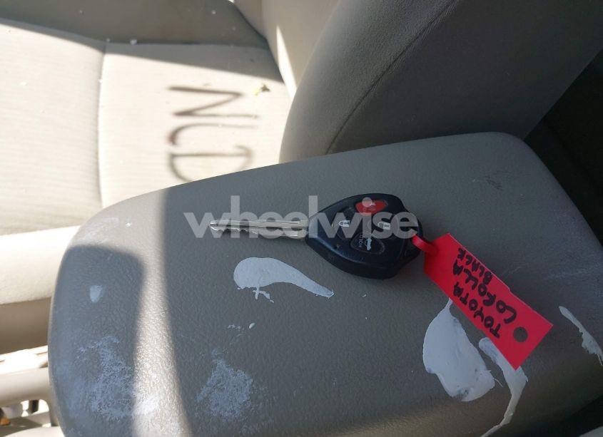 Photo 11 of 2010 Toyota Corolla LE (VIN 2T1BU4EE6AC533356)