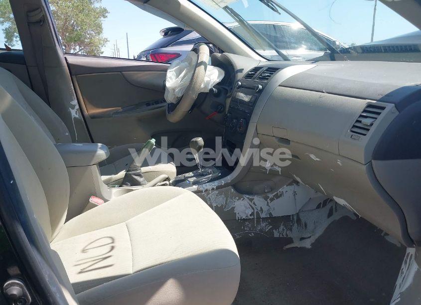 Photo 5 of 2010 Toyota Corolla LE (VIN 2T1BU4EE6AC533356)