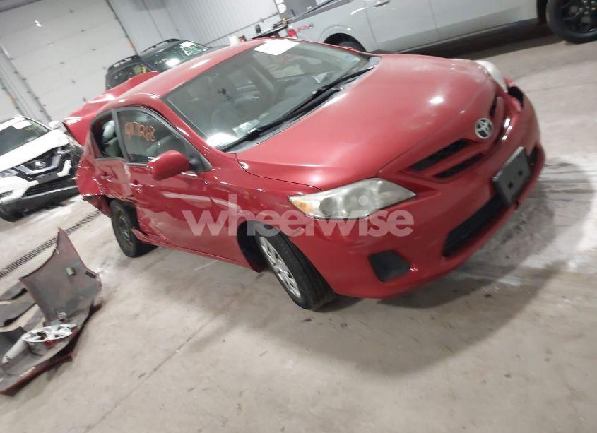 2011 Toyota Corolla LE (VIN 2T1BU4EE6BC545427) main photo