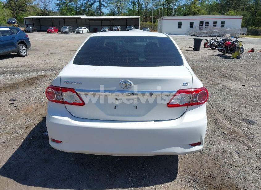 Photo 15 of 2011 Toyota Corolla LE (VIN 2T1BU4EE6BC566052)