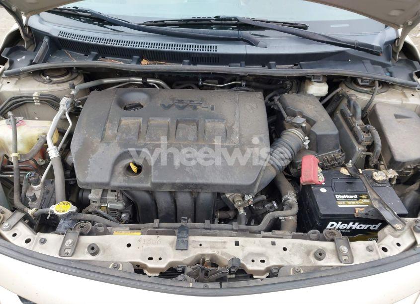 Photo 10 of 2011 Toyota Corolla LE (VIN 2T1BU4EE6BC576502)