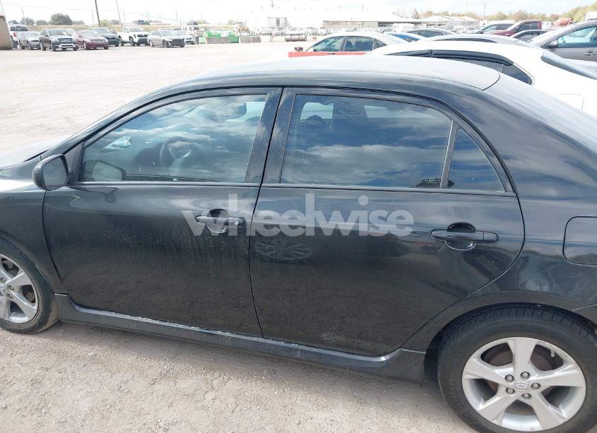 Photo 15 of 2011 Toyota Corolla S (VIN 2T1BU4EE6BC578475)